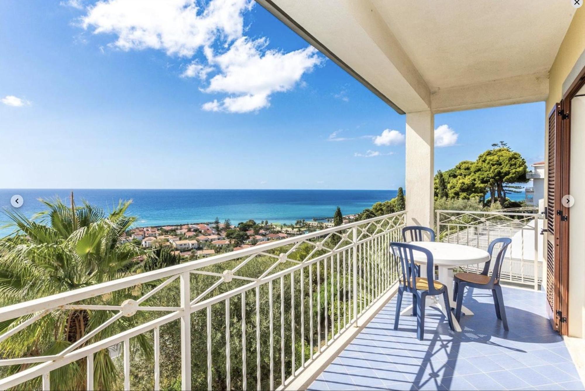 בלבדרה מריטימו Club Residence La Castellana מראה חיצוני תמונה