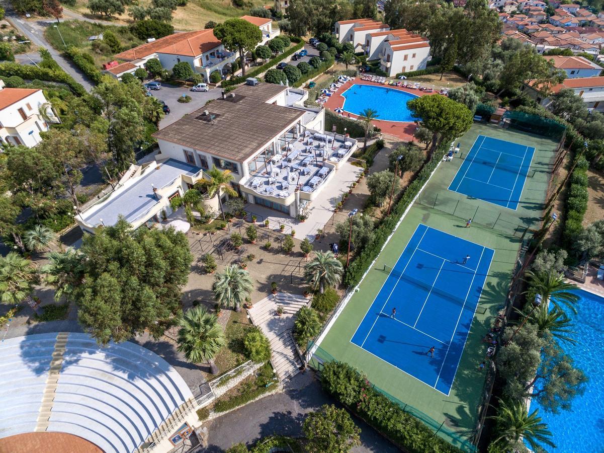 בלבדרה מריטימו Club Residence La Castellana מראה חיצוני תמונה